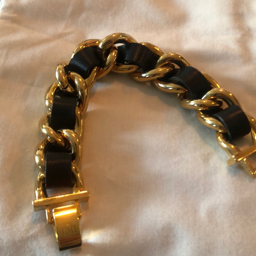 ANN TAYLOR DESIGNER LEATHER & CHAIN BRACEL…